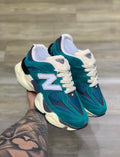 Tênis New Balance 9060