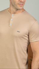 Camiseta Gola Henley