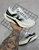 Tênis New Balance Elite