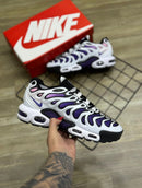 Tênis Nike TN
