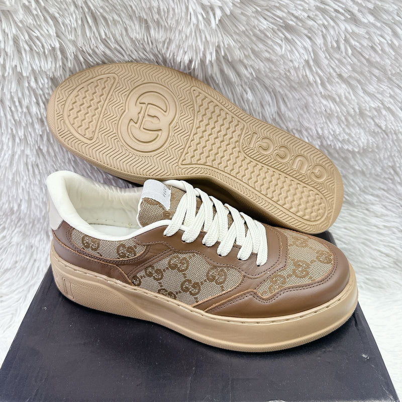 Tênis Gucci