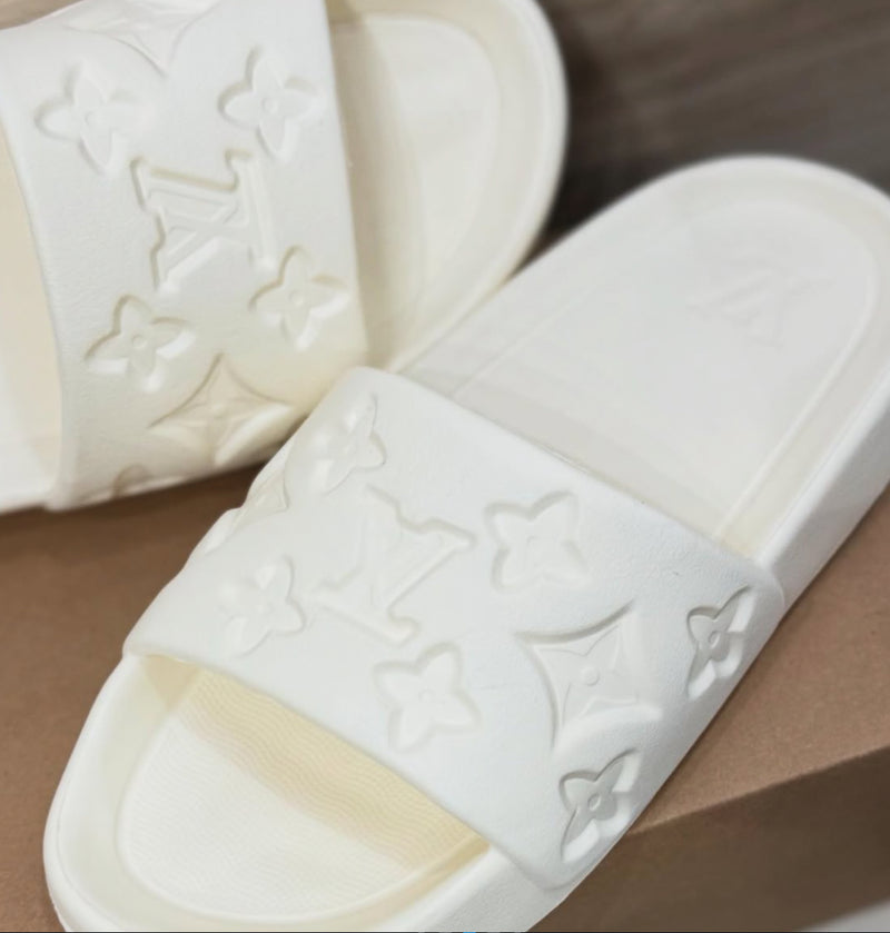 Chinelo Slide LV
