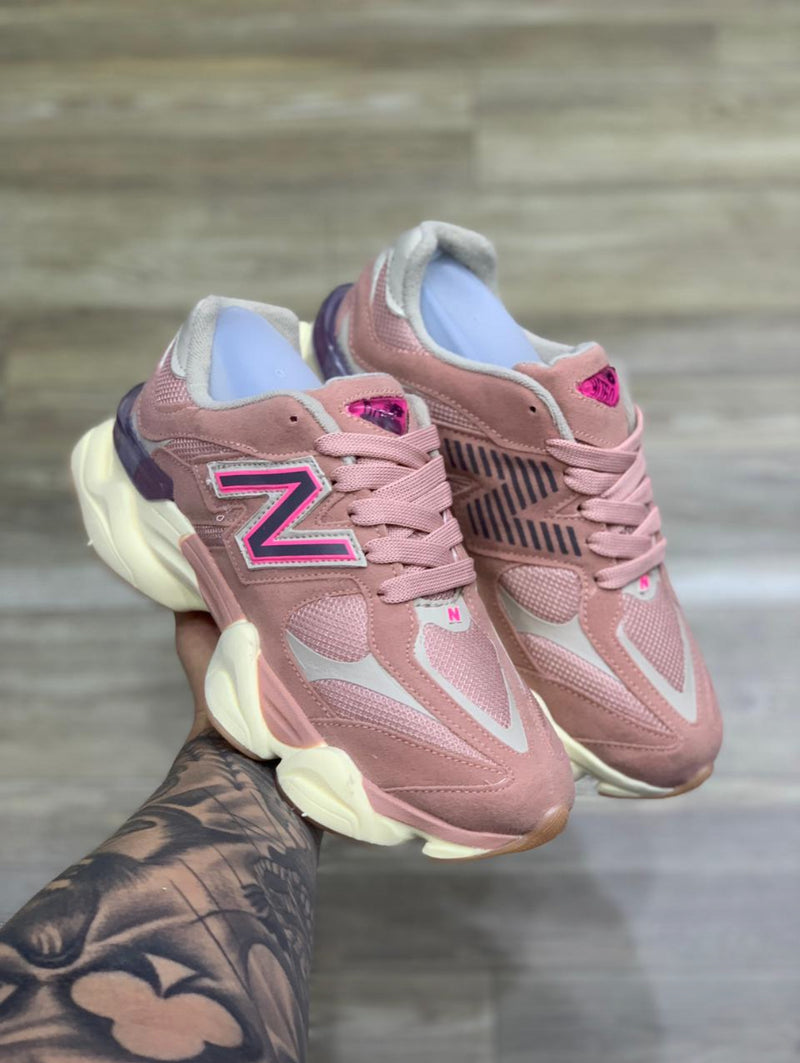 Tênis New Balance 9060