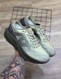 Tênis New Balance Elite