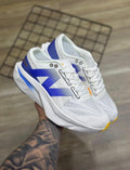 Tênis New Balance Elite