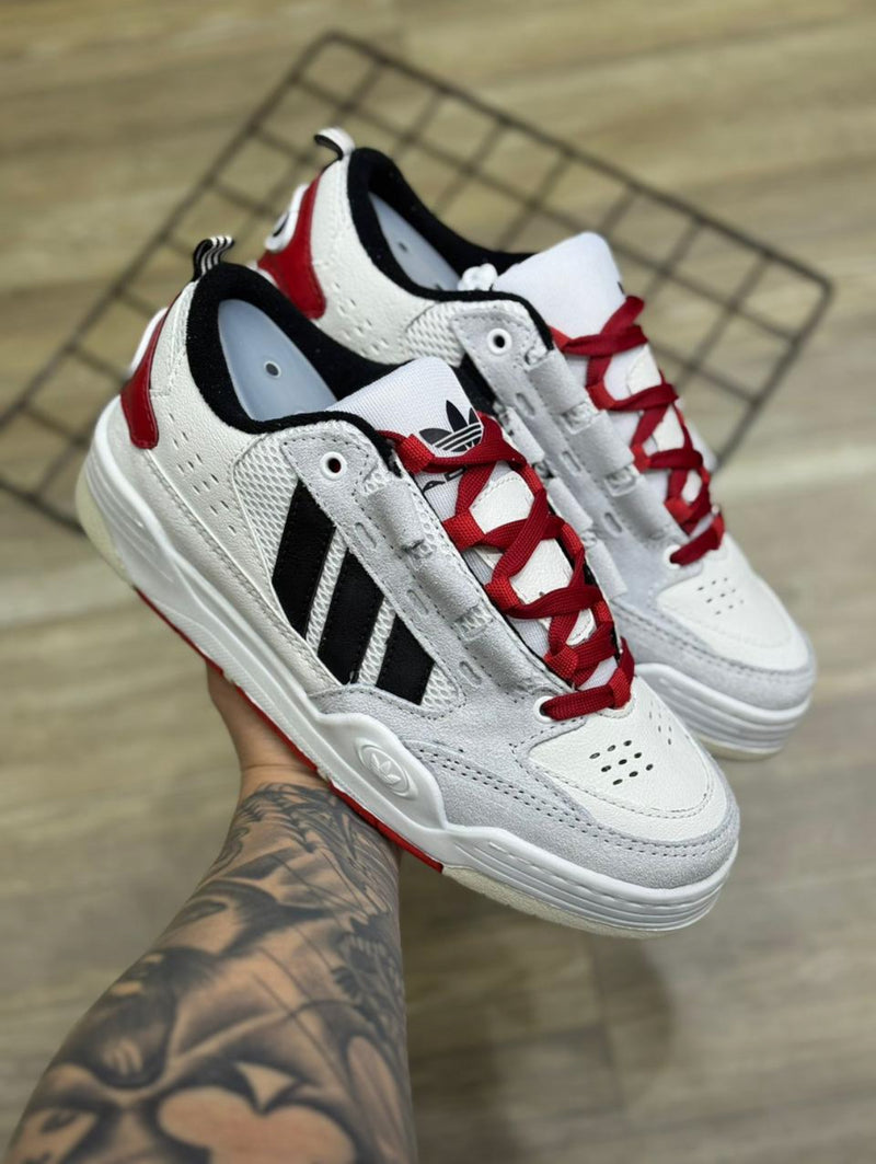 Adidas 2000
