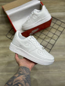 Tênis Nike Air Force