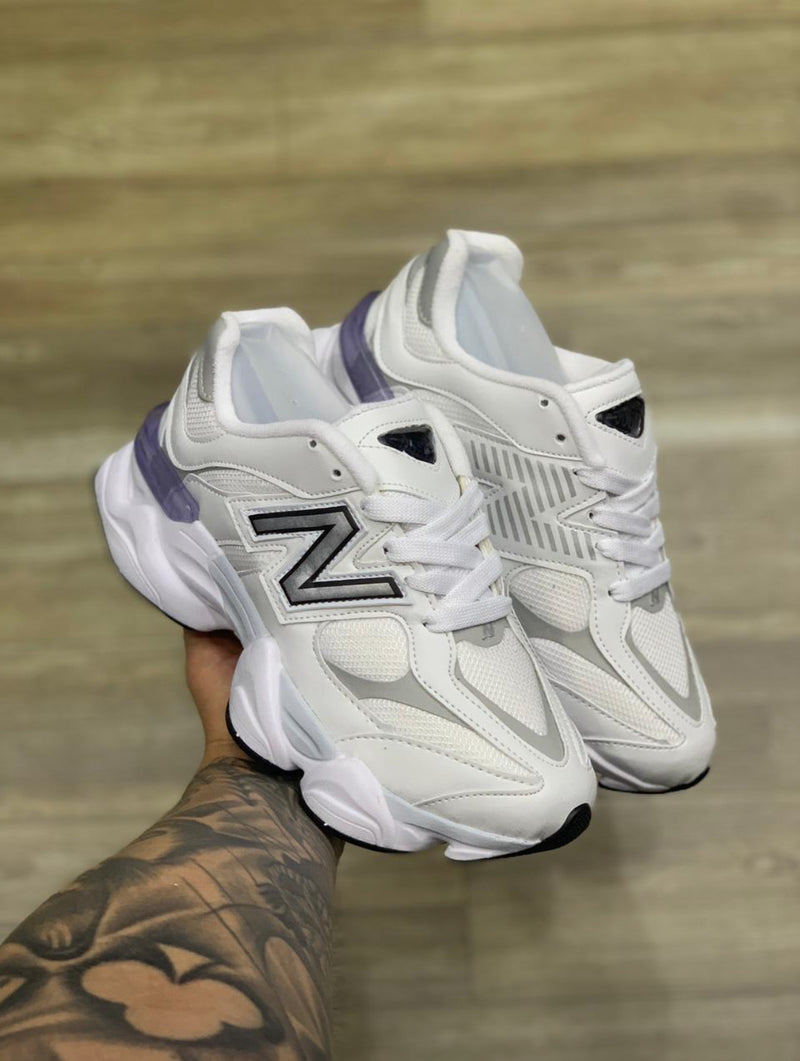 Tênis New Balance 9060