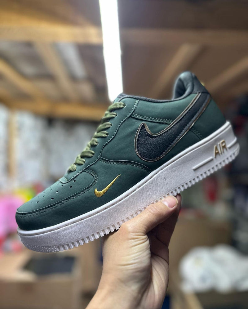 Nike Air Force