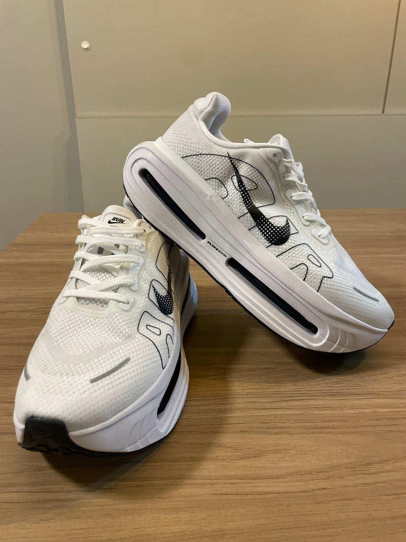 TÊNIS NIKE VOMERO PREMIUM