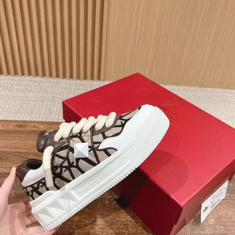 Tênis Valentino
