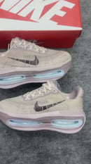 TÊNIS NIKE VOMERO PREMIUM